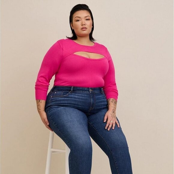 Torrid - Pullover Fitted Sweater in Hot Pink​​​​​​​ - Picture 10 of 13